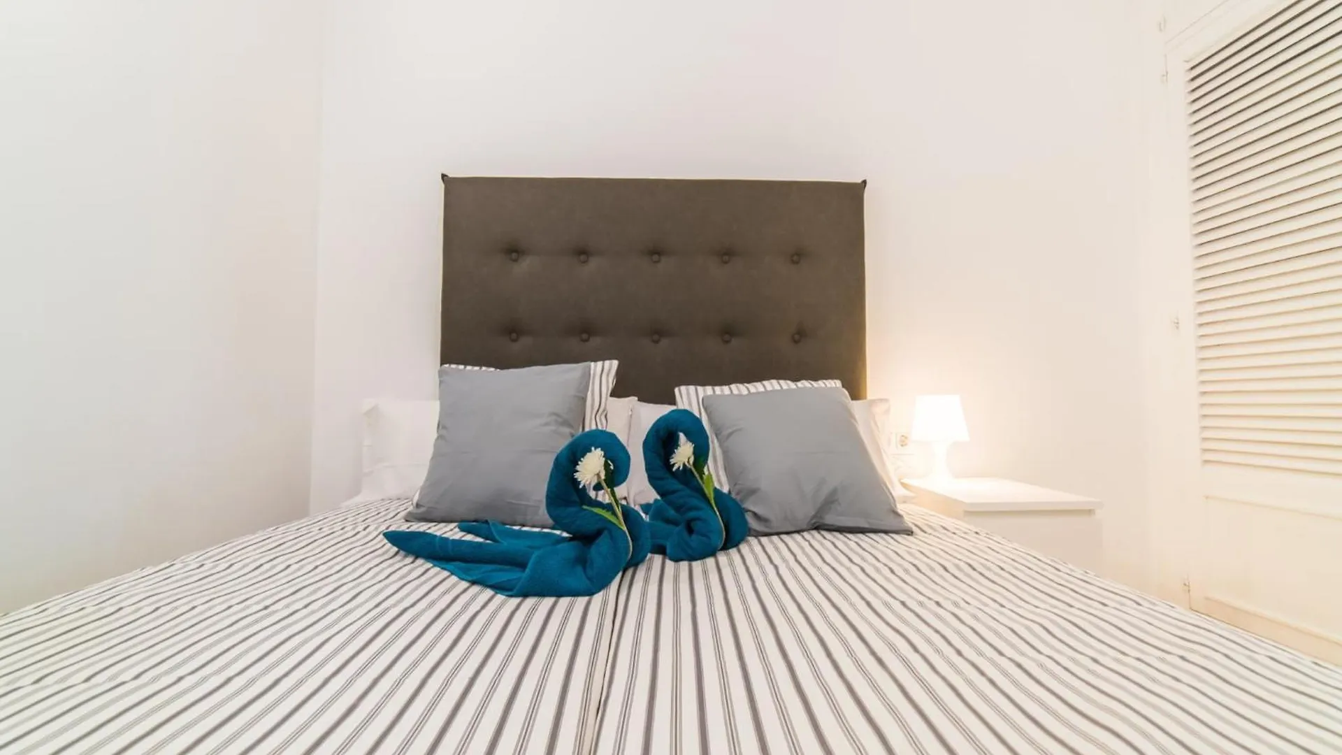 Fantastic Apartment With Sea View Alcudia  Spanien